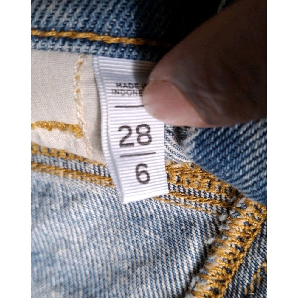 Loft Denim Jean Shorts Women's Size 28 Blue Cuffed High Rise 90s Y2K - Picture 5 of 8